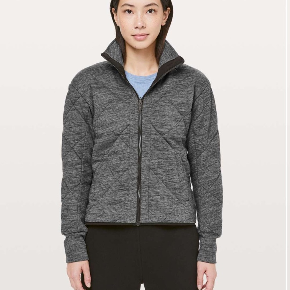 Lululemon Forever Warm Jacket
Heathered Core Dark Grey 8